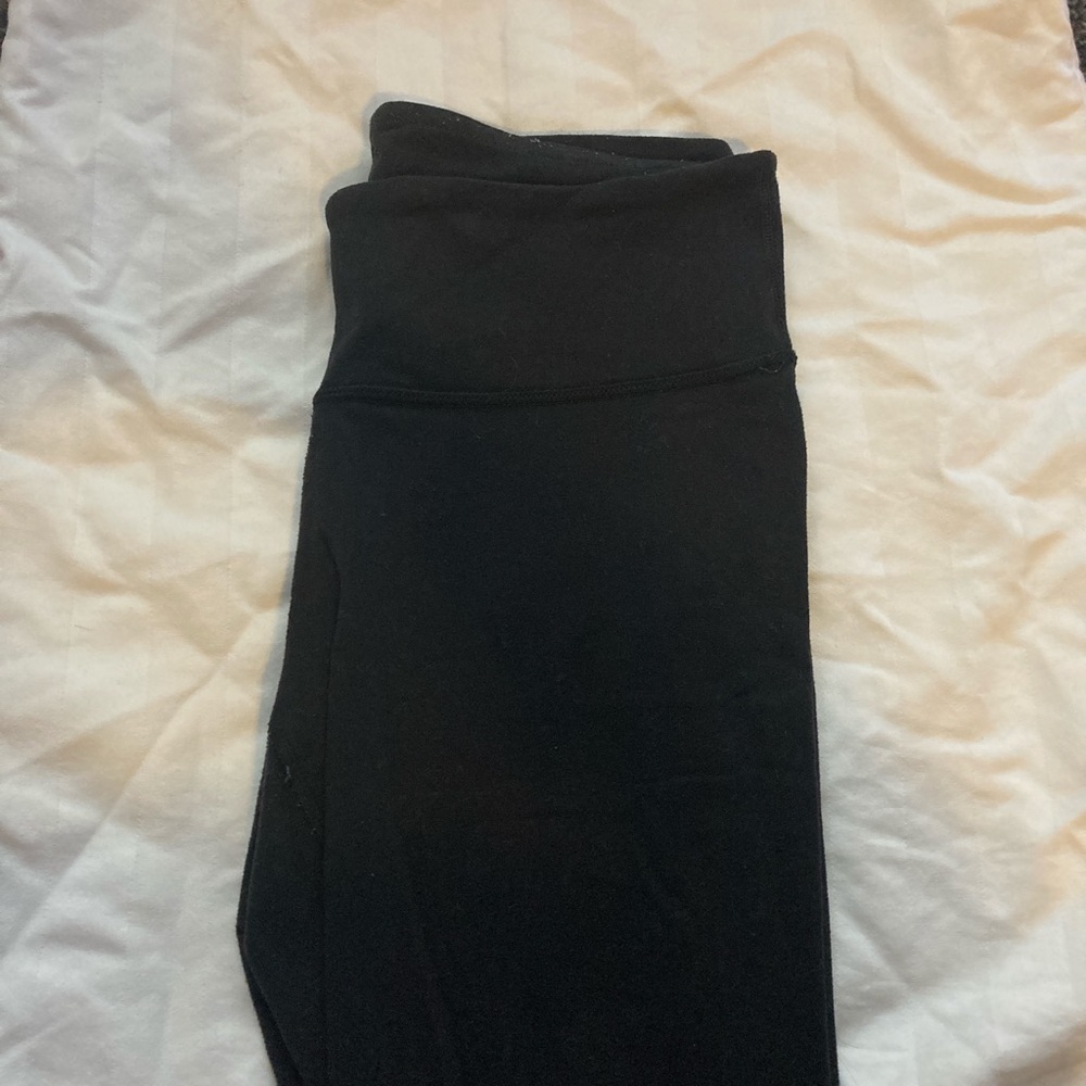 Lululemon size 4 leggings